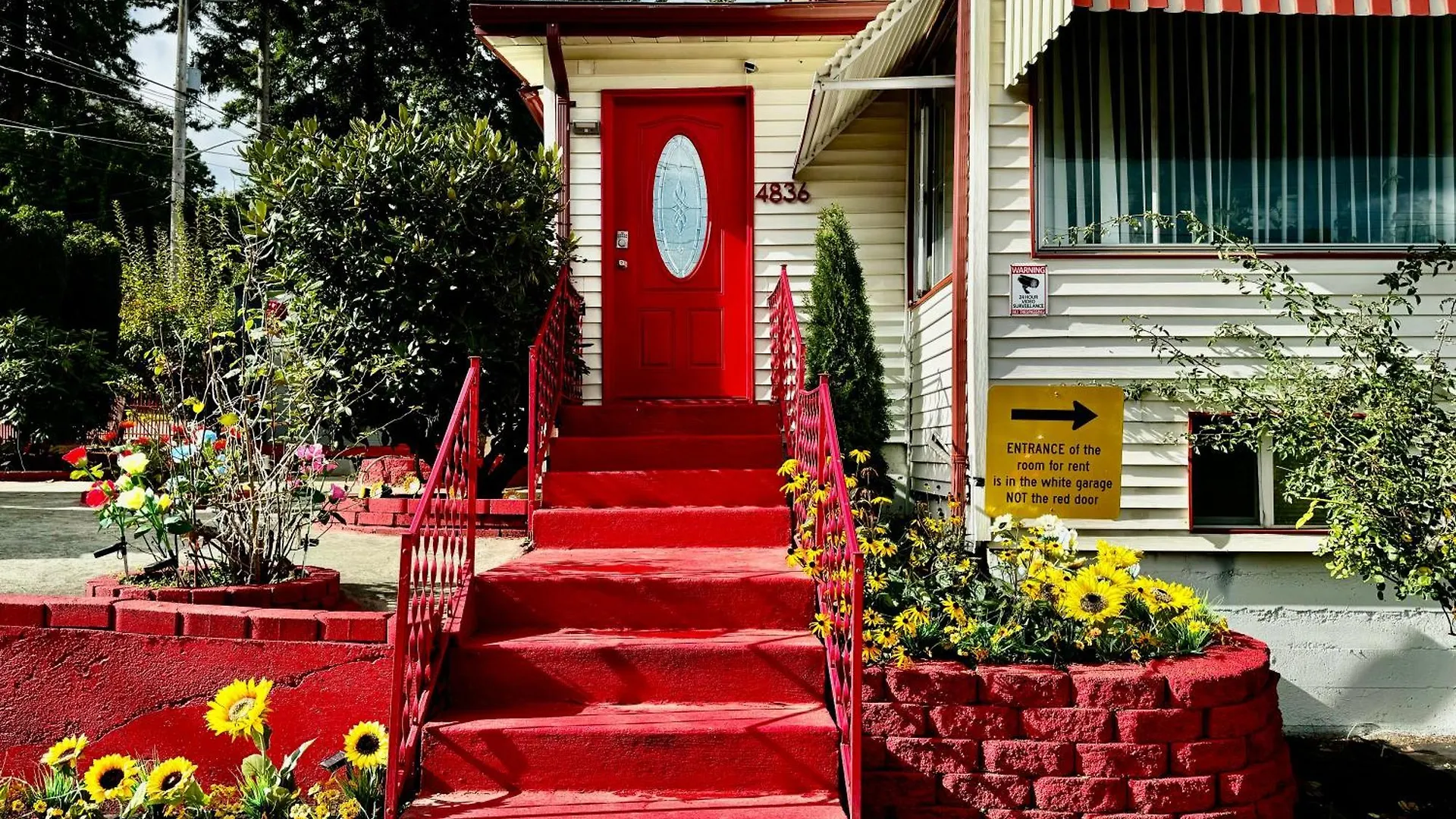 Holiday home Seattle Home With 2 Bedrooms A King Bed Queen Bed And An Extra Sofa Bed Located 10 Minutes From Seatac Airport And 20 Minutes From Downtown